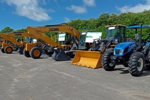 Governo do Estado firma convênios para construção de moradias e entrega equipamentos a municípios afetados pelas chuvas