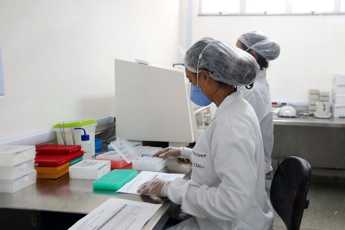 Bahia: Lacen registra aumento de 234% no número de casos positivos de Covid e 14 óbitos