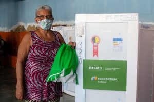 Governo do Estado entregou 3 mil eletrodomésticos a famílias do sudoeste e extremo sul da Bahia