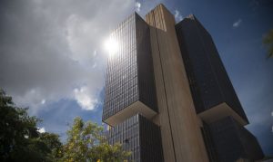 Cidadão pode verificar valores a receber de bancos no site ‘Registrato’