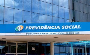 Funcionários do INSS entram em greve na Bahia