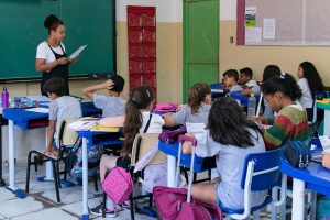 Uesb promove cursos gratuitos de para professores e estudantes da Educação Básica