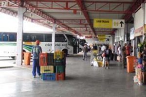 Prefeitura vai vacinar motoristas e cobradores na Rodoviária nesta sexta-feira (20)