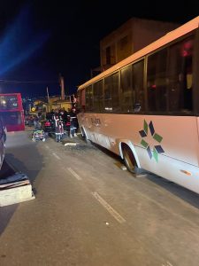 Motorista de micro-ônibus infarta enquanto dirigia e atropela ciclista Vitória da Conquista