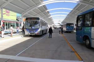 Prefeitura de Vitória da Conquista reajusta valores das tarifas de ônibus urbano, rural e ainda Zona Azul