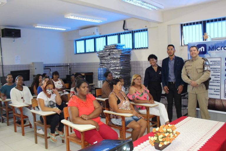 77ª CIPM promove mini-curso no ‘Projeto Empoderamento Feminino’
