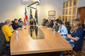 Governo Municipal avalia parceria para volta da ‘Mostra Cinema Conquista’
