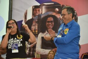 Indicada por Félix, Ana Paula Matos é confirmada na vice de Ciro Gomes