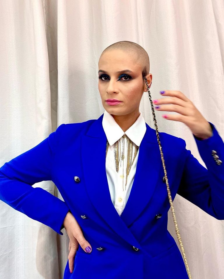 Dos palcos do The Voice Brasil para o FIB: Eulá se apresenta no palco da Arena EletroRock