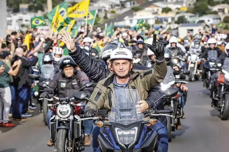 Bolsonaro puxará ‘motocarreata’ pelas ruas de Vitória da Conquista neste sábado, 27