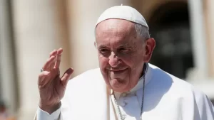 Papa envia carta de encorajamento a padre pró-LGBT