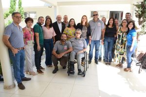 Prefeita Sheila Lemos autoriza gratificação salarial mensal de R$ 300,00 a secretários escolares e auxiliares