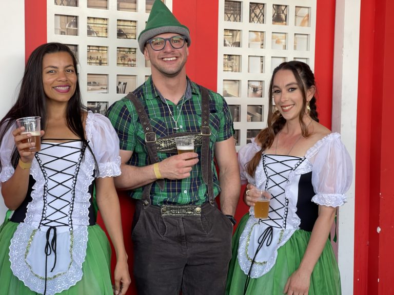 Oktoberbestes: Cervejas artesanais e rock animaram público no Nosso Buteco; confira as fotos