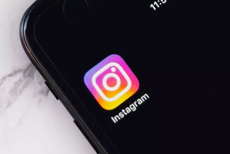Falha no Instagram bloqueia perfis e some com seguidores