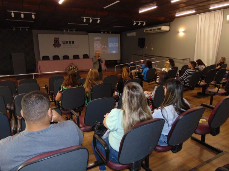 Município alcança meta do Selo Unicef de rematricular 784 alunos em situação de evasão escolar até março de 2023