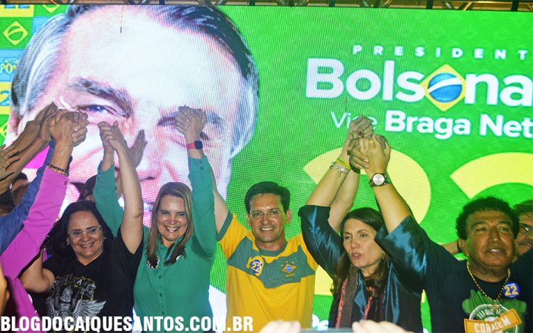 “Neste 2º turno, é Bolsonaro Presidente e ACM Neto governador”, diz João Roma em Vitória da Conquista, BA