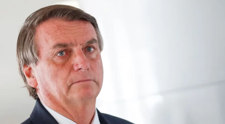 Advogados querem que PGR peça o adiamento das eleições por caso das rádios