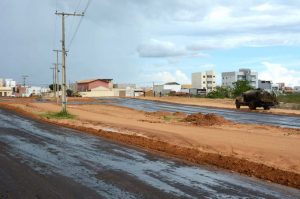Prefeitura alerta sobre interrupção temporária de obras por conta das chuvas