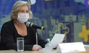 COVID-19: BH determina uso de máscara em transportes e hospitais
