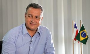 Rui recomenda uso de máscaras em ambientes fechados, mas descarta obrigatoriedade por enquanto