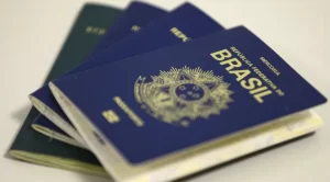 Ministério da Economia não tem data para repassar verba para emissão de novos passaportes