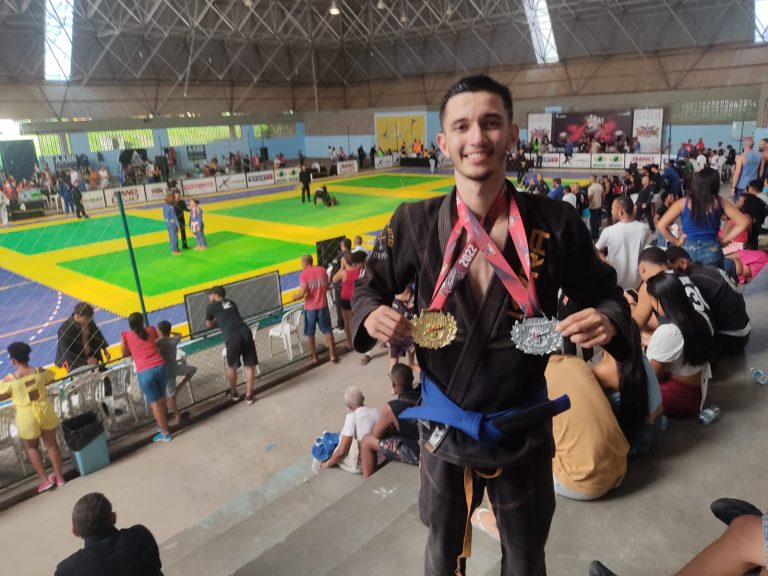 Jovem atleta conquistense brilha no campeonato Brasileiro de Jiu-Jitsu e traz 2 medalhas