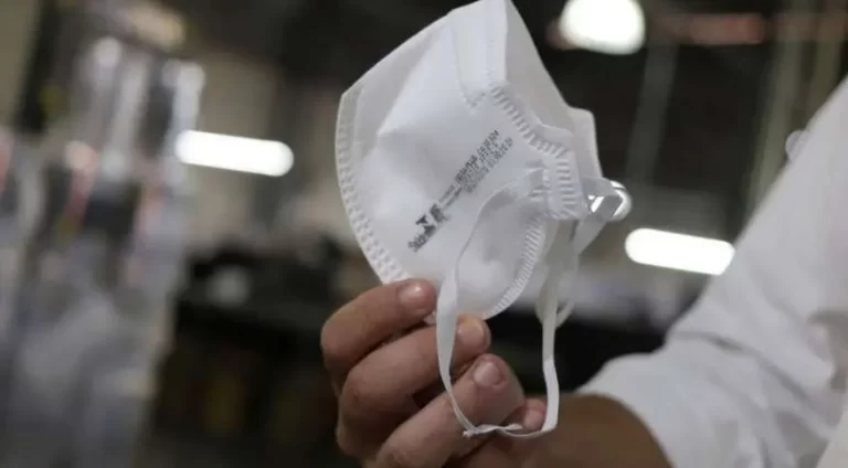 Infectologista acredita em alta de casos de Covid em janeiro de 2023