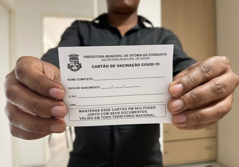 Atualização dos dados vacinais pode ser feita por e-mail e 2ª via do cartão é emitida na unidade de saúde