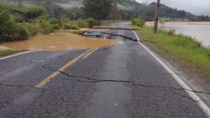 Estado atualiza dados sobre rodovias afetadas pelas chuvas na Bahia