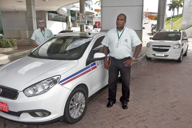 Desenbahia eleva limite de crédito de taxistas para até R$ 60 mil