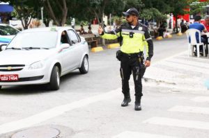 Simtrans monta força-tarefa para melhorar fluidez no trânsito no período natalino