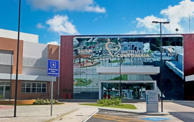 Mulher é internada com vírus raro na Bahia