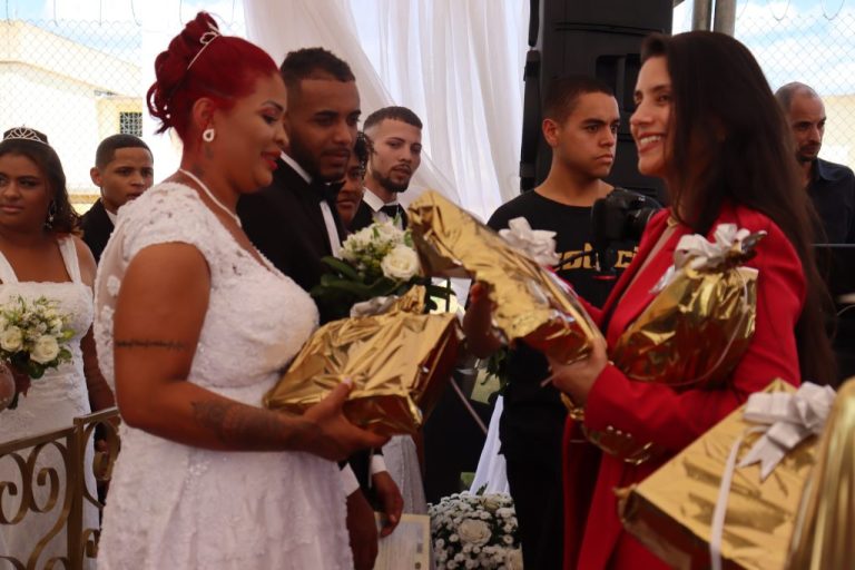 Casamento Coletivo é realizado no Conjunto Penal de Vitória da Conquista