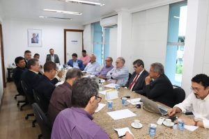 Trem da Bahia é pauta de reunião no governo