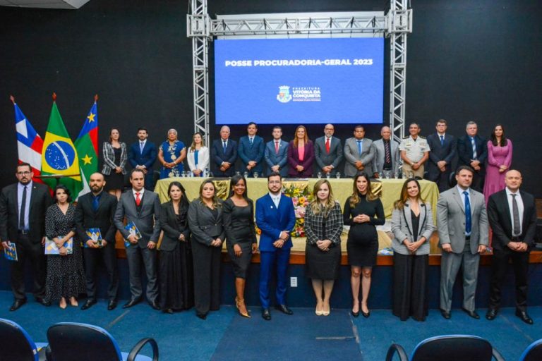 Prefeitura  inaugura nova sede da Procuradoria-Geral do Município e empossa novos membros