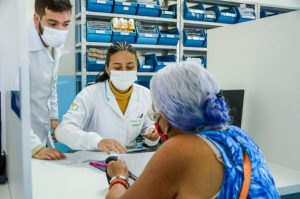 Farmácias da Família I e II funcionarão das 8h às 12h nesta sexta, 7