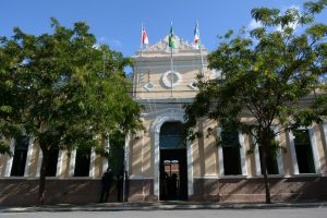 Prefeitura de Vitória da Conquista envia à Câmara projeto de lei que concede reajuste salarial a servidores