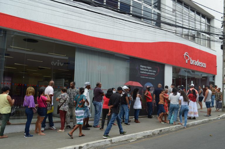 Sindicato averigua graves denúncias na agência 270 do Bradesco de Vitória da Conquista