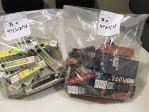 Polícia apreende cigarros eletrônicos que seriam comercializados em festival de música