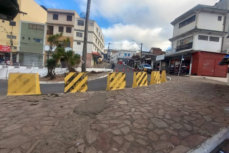 Após tragédia, Prefeitura realiza intervenções emergenciais na ladeira próxima à Ceasa