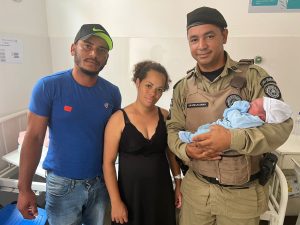 Policiais Militares realizam parto de emergência em Vitória da Conquista
