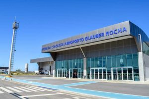 Aeroporto de Vitória da Conquista retoma conectividade direta com Salvador pela Azul