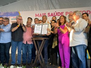Com a presença da ministra da Saúde, governador anuncia mais de R$ 22 milhões em investimentos para Vitória da Conquista