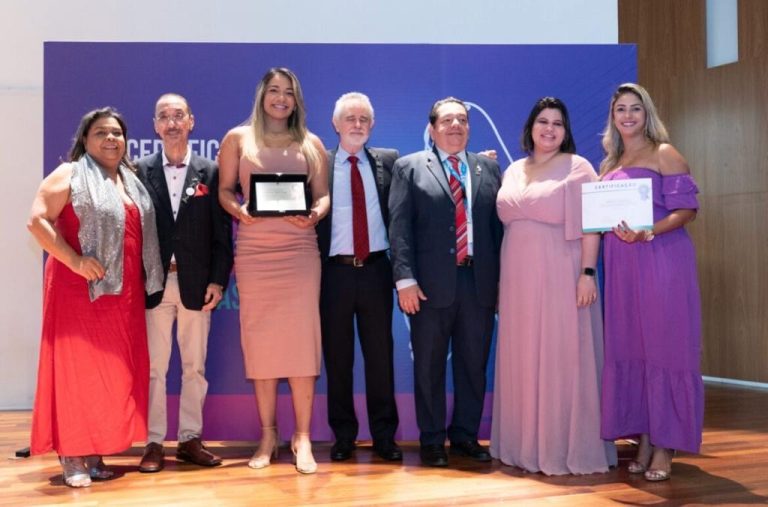 Vitória da Conquista recebe certificados do Ministério da Saúde de Eliminação da Transmissão Vertical do HIV e Sífilis