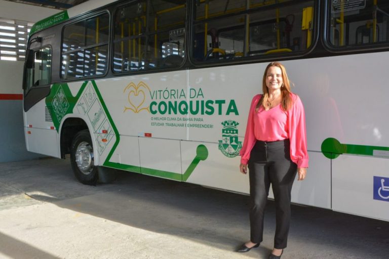 TCM multa Sheila Lemos e denuncia ao MP irregularidades na licitação do transporte público de Vitória da Conquista
