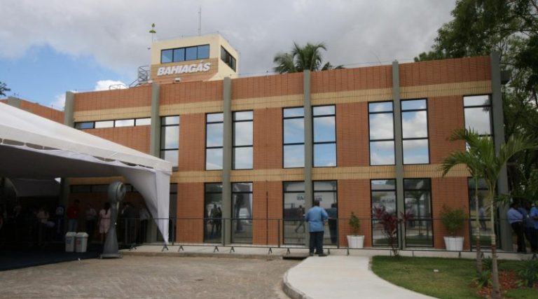 Acordo entre SDE e Bahiagás fortalecerá  distribuição de gás em Vitória da Conquista e Juazeiro