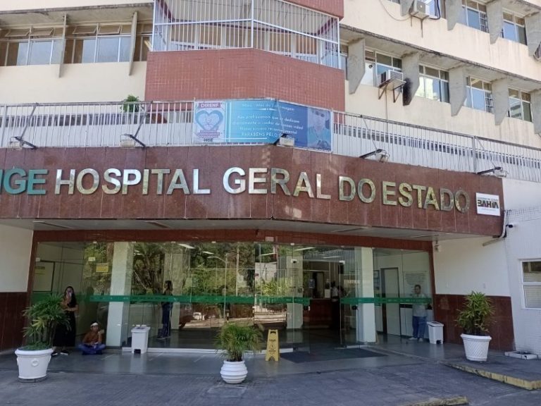 Planalto, BA: Mulher que teve corpo queimado por companheiro é transferida em UTI aérea para Salvador