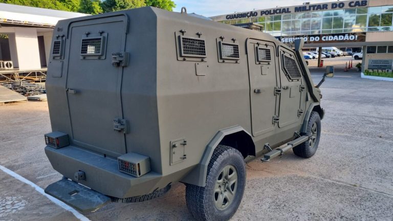 Polícia Militar da Bahia testará veículo tático blindado em ações contra facções
