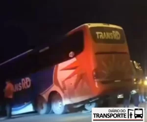 Colisão entre ônibus e carreta na Lagoa das Flores em Vitória da Conquista com vítima fatal
