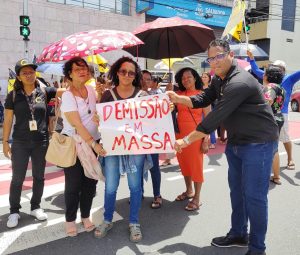Demissão em massa na Prefeitura de Salvador levanta suspeitas de motivações políticas em ano eleitoral, diz Sindicato